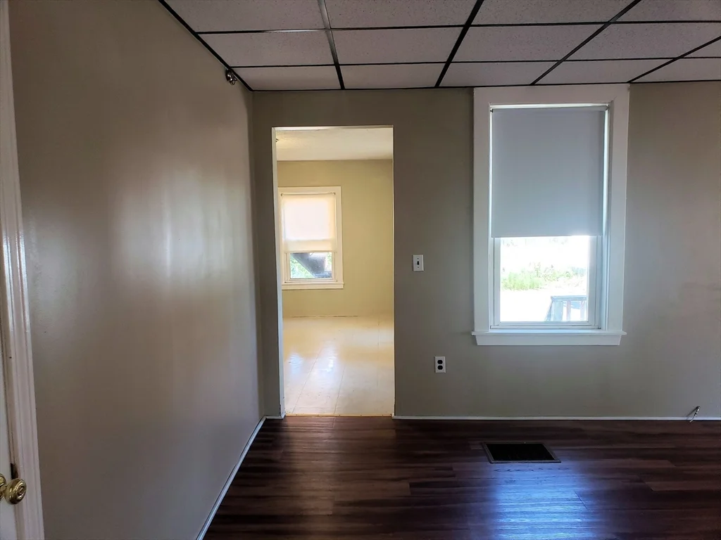 1 bed, 1 bath apartment for rent at 7 Greenwood St Unit A, Wakefield — photo 7 of 9