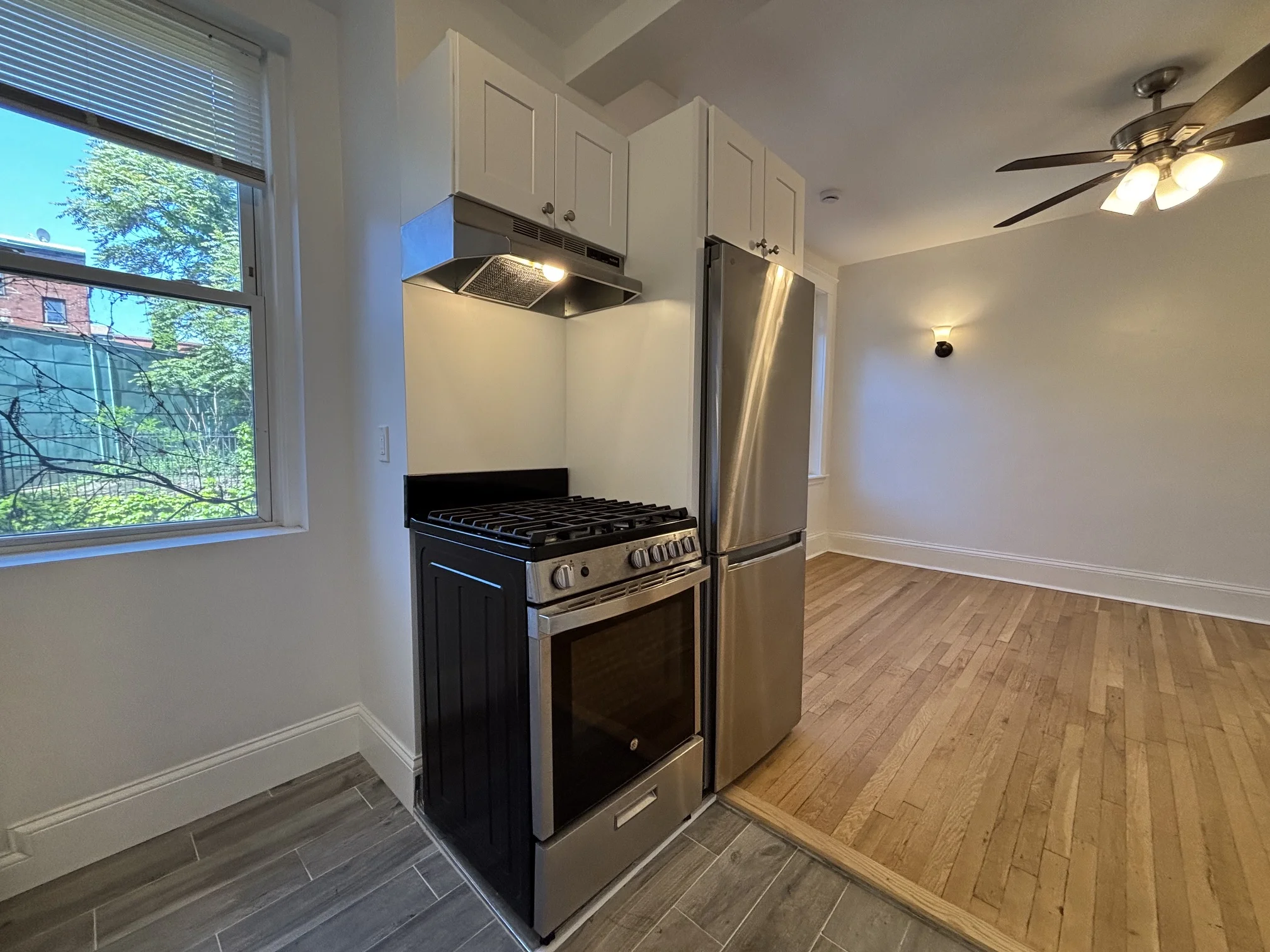 Studio bed, 1 bath apartment for rent at 7 Grove St Unit 3, Beacon Hill — photo 8 of 11