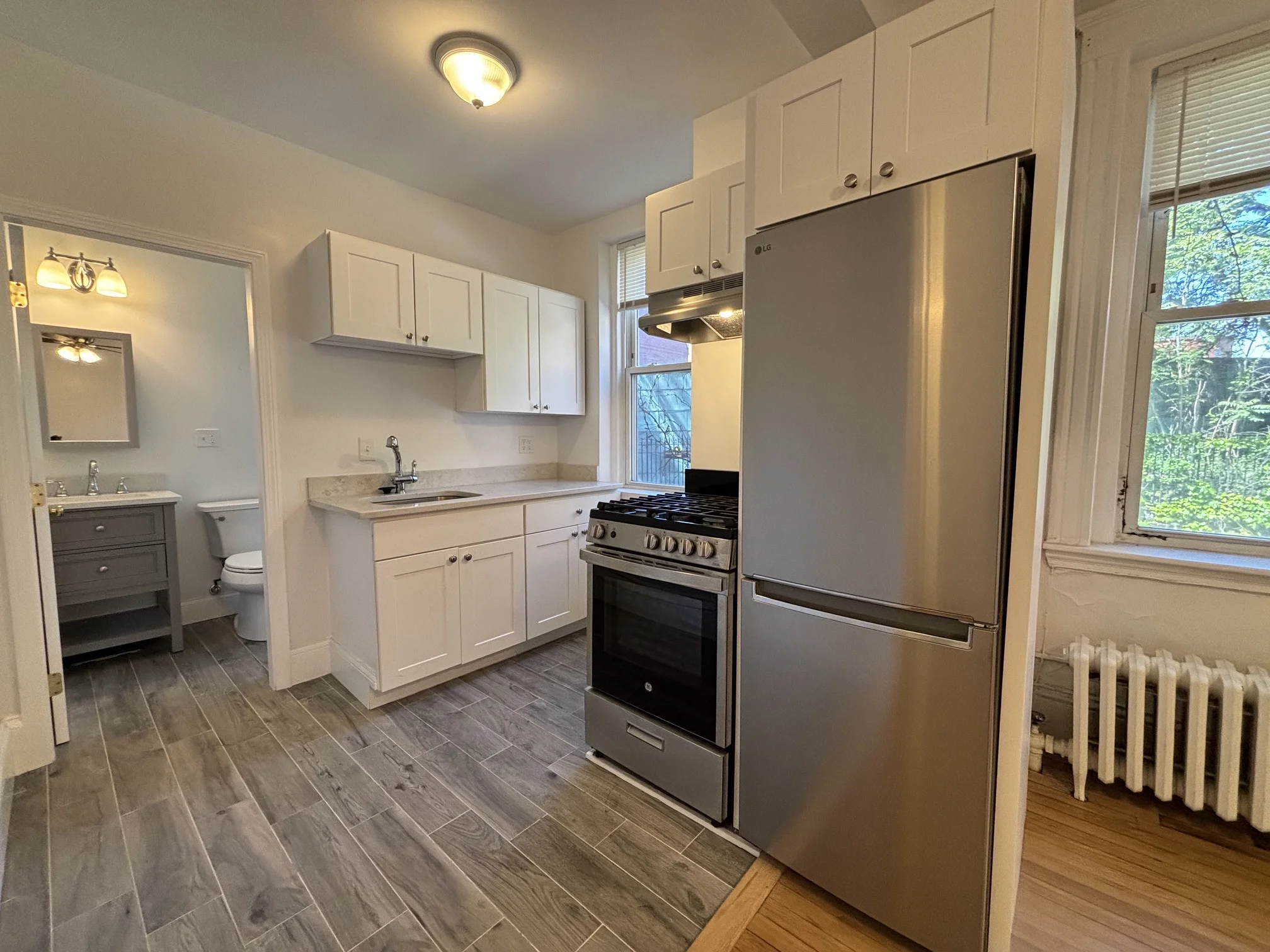 Studio bed, 1 bath apartment for rent at 7 Grove St Unit 3, Beacon Hill — photo 7 of 11