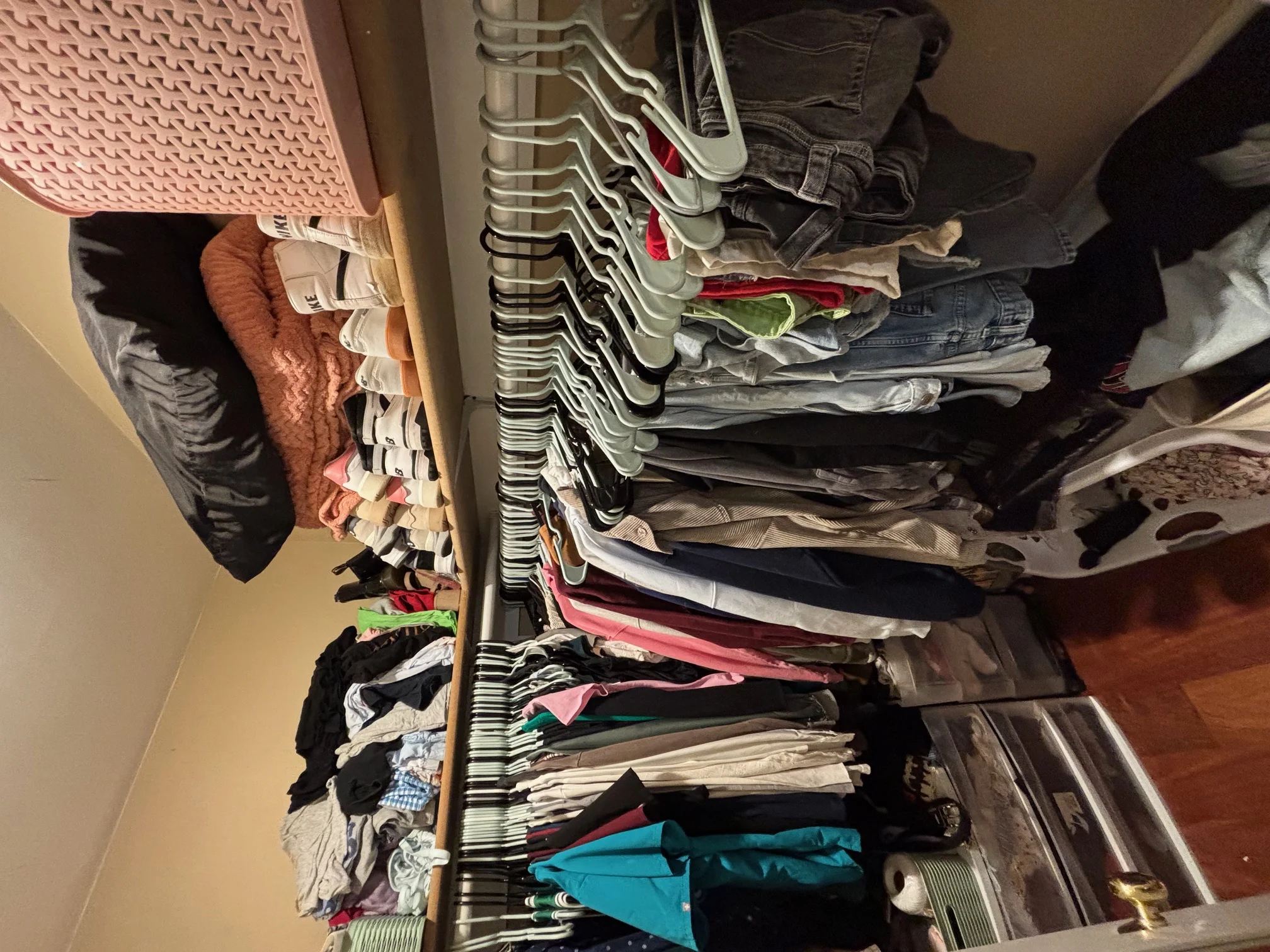 Studio bed, 1 bath apartment for rent at 7 Grove St Unit BF, Beacon Hill — photo 9 of 12
