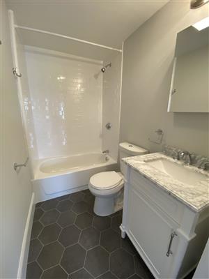 6 bed, 4 bath apartment for rent at 7 Hamilton Rd Unit 2, West Somerville — photo 30 of 30