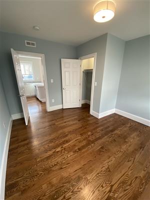 6 bed, 4 bath apartment for rent at 7 Hamilton Rd Unit 2, West Somerville — photo 19 of 30
