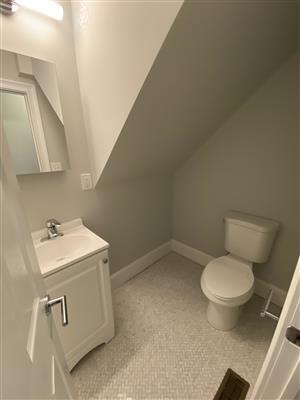 6 bed, 4 bath apartment for rent at 7 Hamilton Rd Unit 2, West Somerville — photo 11 of 30