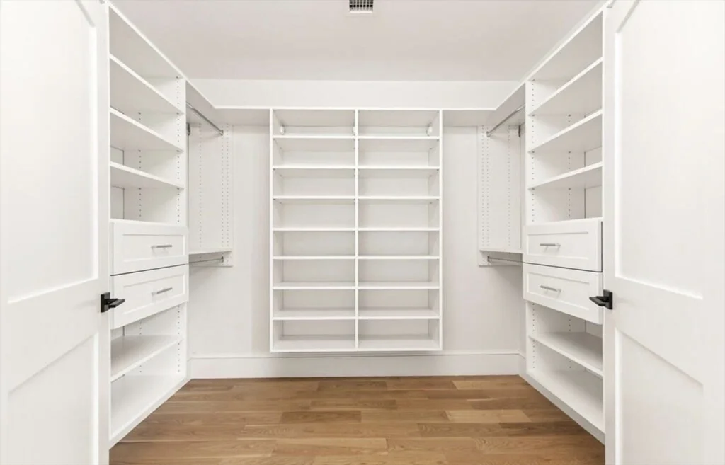 4 bed, 3 bath apartment for rent at 7 Hancock Unit -, Arlington — photo 15 of 15