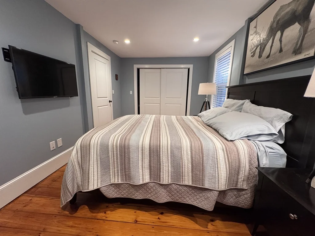 2 bed, 1 bath apartment for rent at 7 Hardy St Unit 1, Beverly — photo 11 of 24