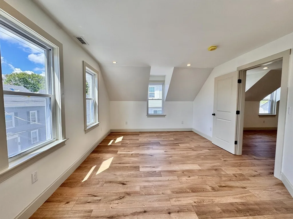 2 bed, 1 bath apartment for rent at 7 Hardy St Unit 2, Beverly — photo 24 of 27