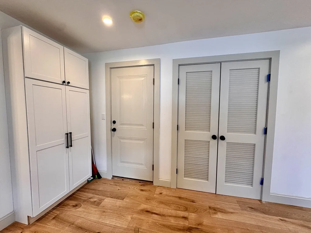 2 bed, 1 bath apartment for rent at 7 Hardy St Unit 2, Beverly — photo 12 of 27