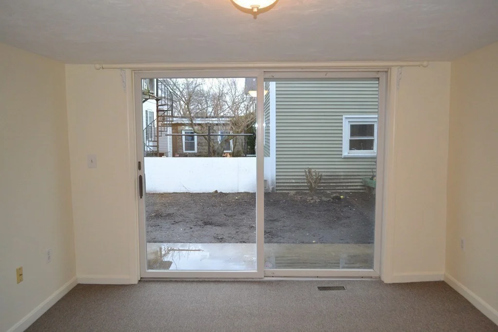 2 bed, 1 bath apartment for rent at 7 Harris St Unit 1R, Salem — photo 7 of 11
