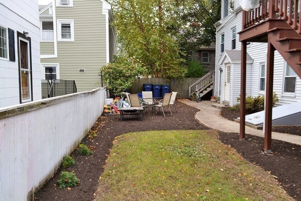 2 bed, 1 bath apartment for rent at 7 Harris St Unit 1R, Salem — photo 11 of 11
