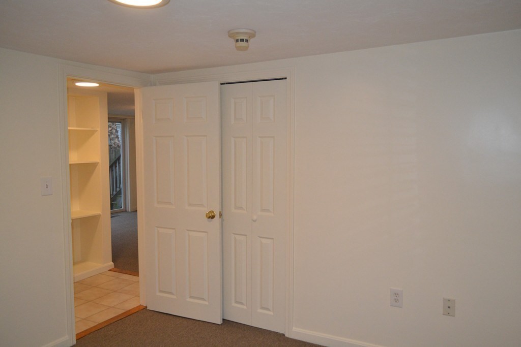 2 bed, 1 bath apartment for rent at 7 Harris St Unit 1R, Salem — photo 13 of 15