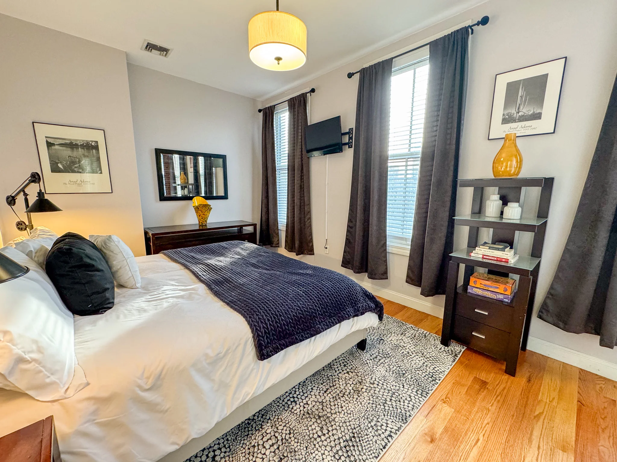 2 bed, 1 bath apartment for rent at 7 Harvard Sq Unit 3B, Brookline Village — photo 9 of 13