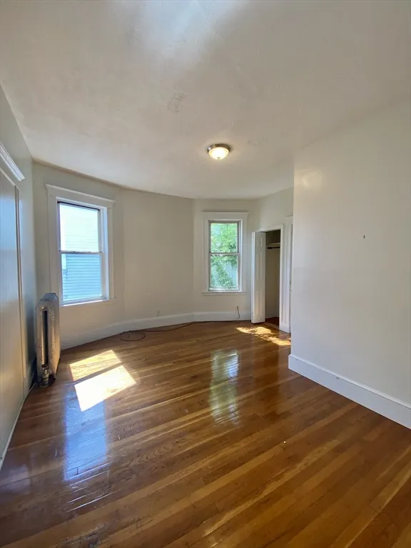 3 bed, 2 bath apartment for rent at 7 Harvard Ter Unit 2, Allston — photo 3 of 15