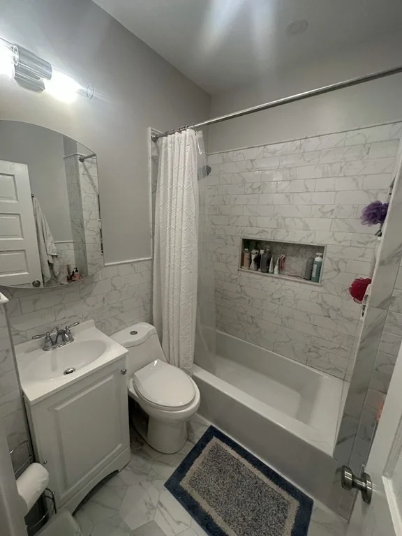 3 bed, 1 bath apartment for rent at 7 Hatch St Unit 2, South Boston — photo 4 of 9
