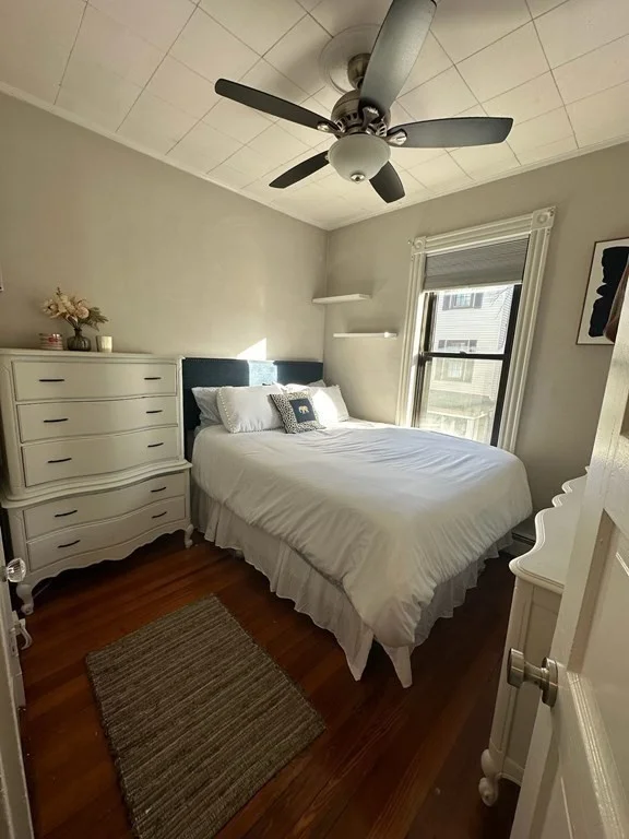 3 bed, 1 bath apartment for rent at 7 Hatch St Unit 2, South Boston — photo 6 of 9