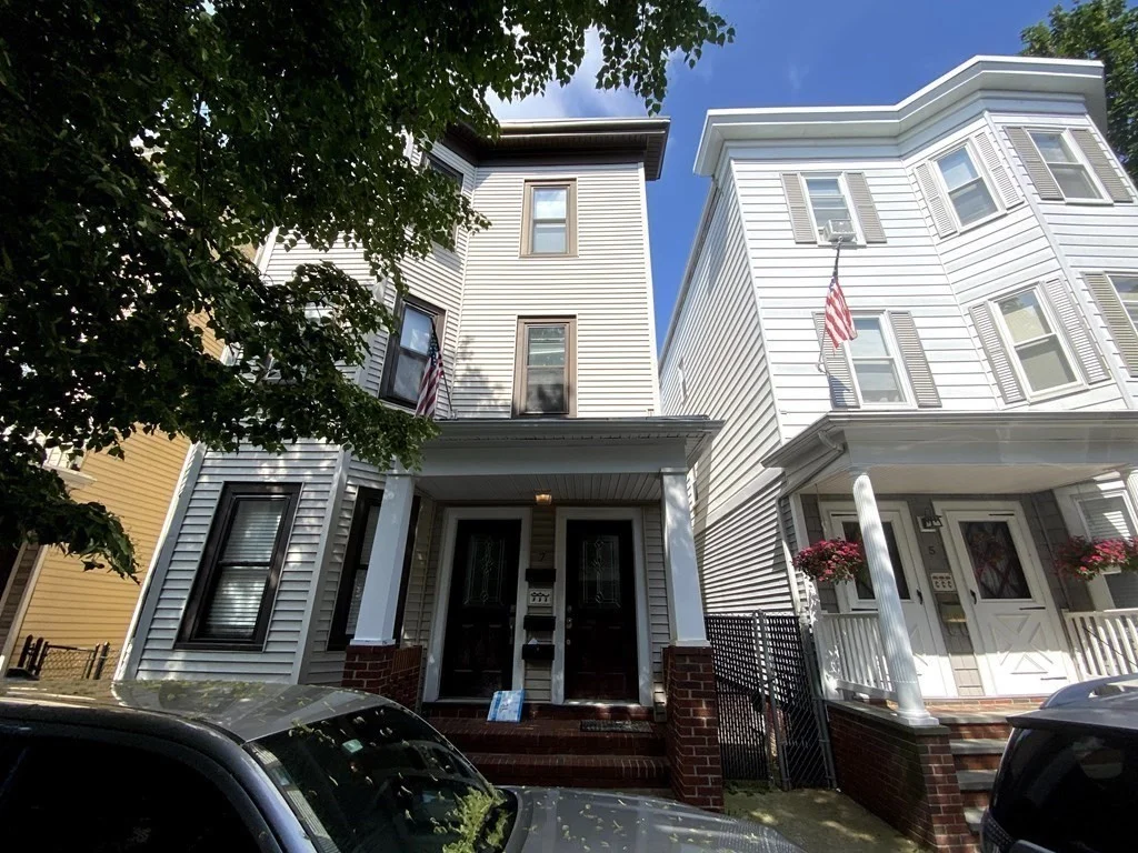 3 bed, 1 bath apartment for rent at 7 Hatch St Unit 2, South Boston — photo 9 of 9