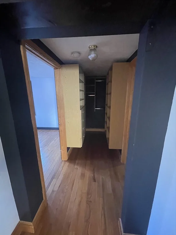 3 bed, 2 bath apartment for rent at 7 Henderson St, Magoun Square — photo 10 of 27