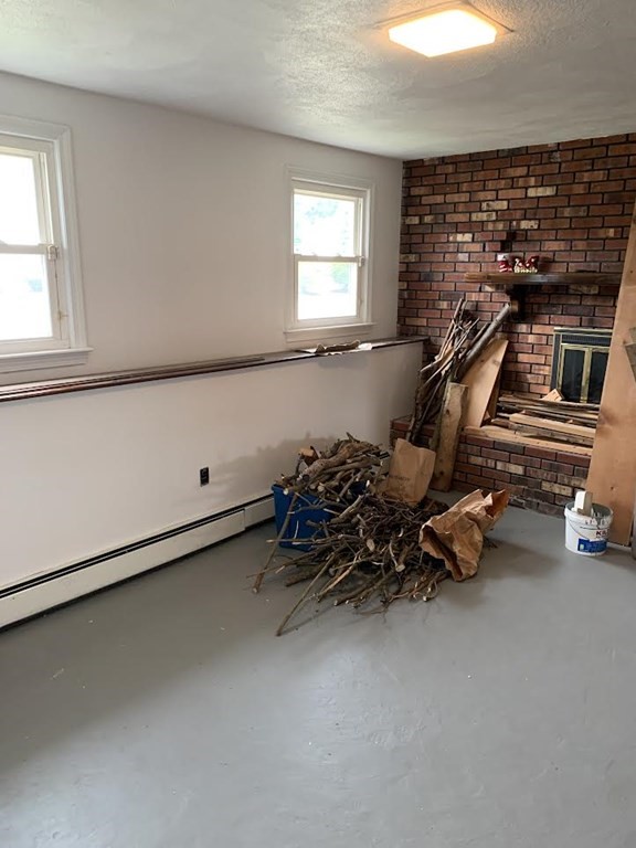 4 bed, 2 bath apartment for rent at 7 Heritage Way Unit 1, Burlington — photo 21 of 27