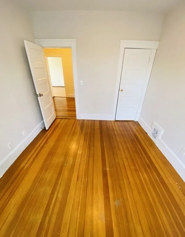3 bed, 1 bath apartment for rent at 7 Hesston Ter Unit 3, Boston — photo 10 of 17