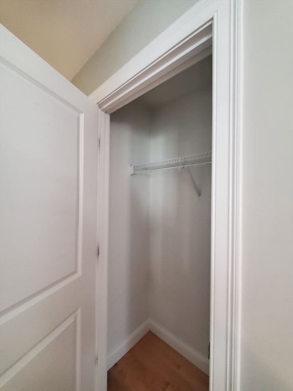 3 bed, 2 bath apartment for rent at 7 High St, Freetown — photo 15 of 27