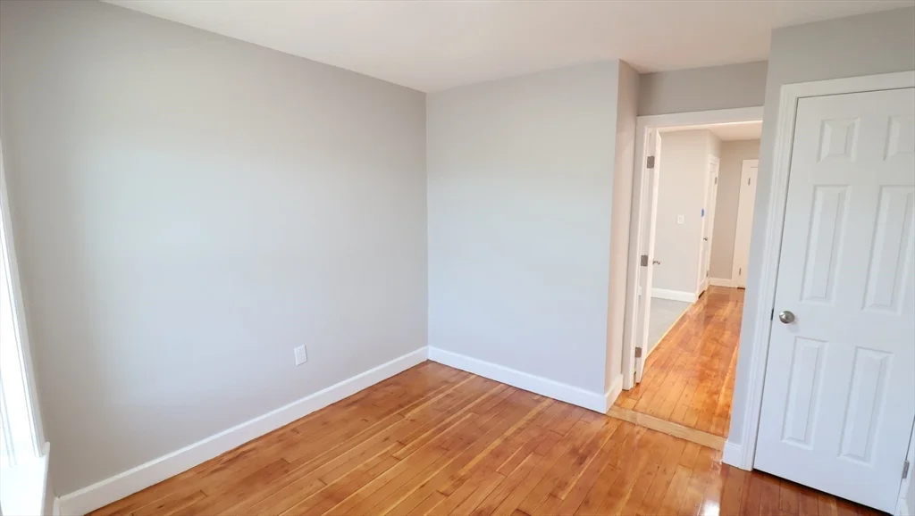 2 bed, 1 bath apartment for rent at 7 High St Unit 12, Clinton — photo 12 of 26