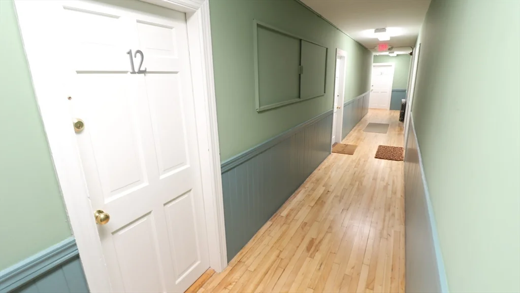 2 bed, 1 bath apartment for rent at 7 High St Unit 12, Clinton — photo 20 of 26