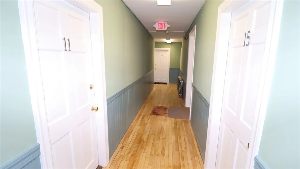 1 bed, 1 bath apartment for rent at 7 High St Unit 15, Clinton — photo 15 of 20