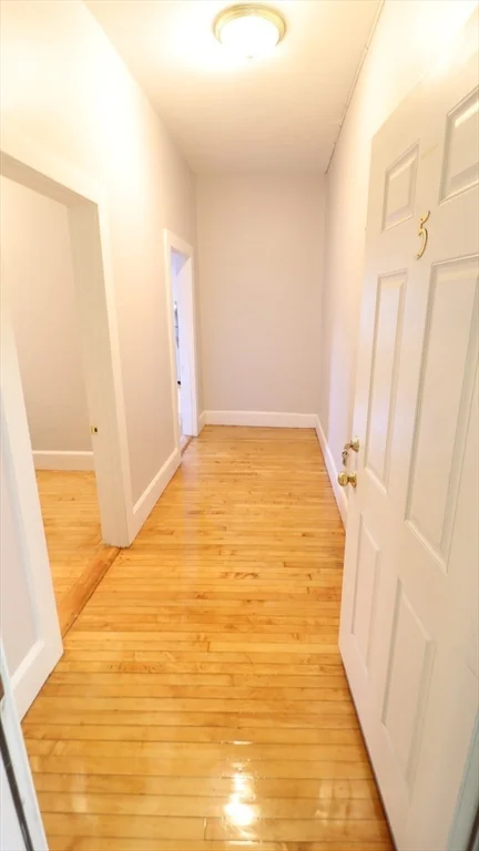 1 bed, 1 bath apartment for rent at 7 High St Unit 5, Clinton — photo 11 of 17