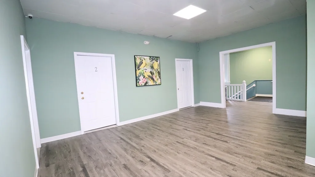 1 bed, 1 bath apartment for rent at 7 High St Unit 5, Clinton — photo 12 of 17