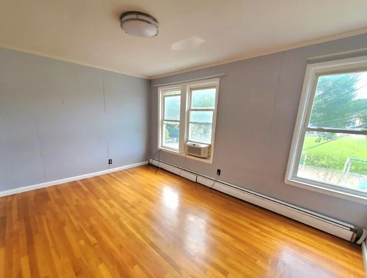 2 bed, 1 bath apartment for rent at 7 High Street Pl Unit 2, Jamaica Plain — photo 7 of 20