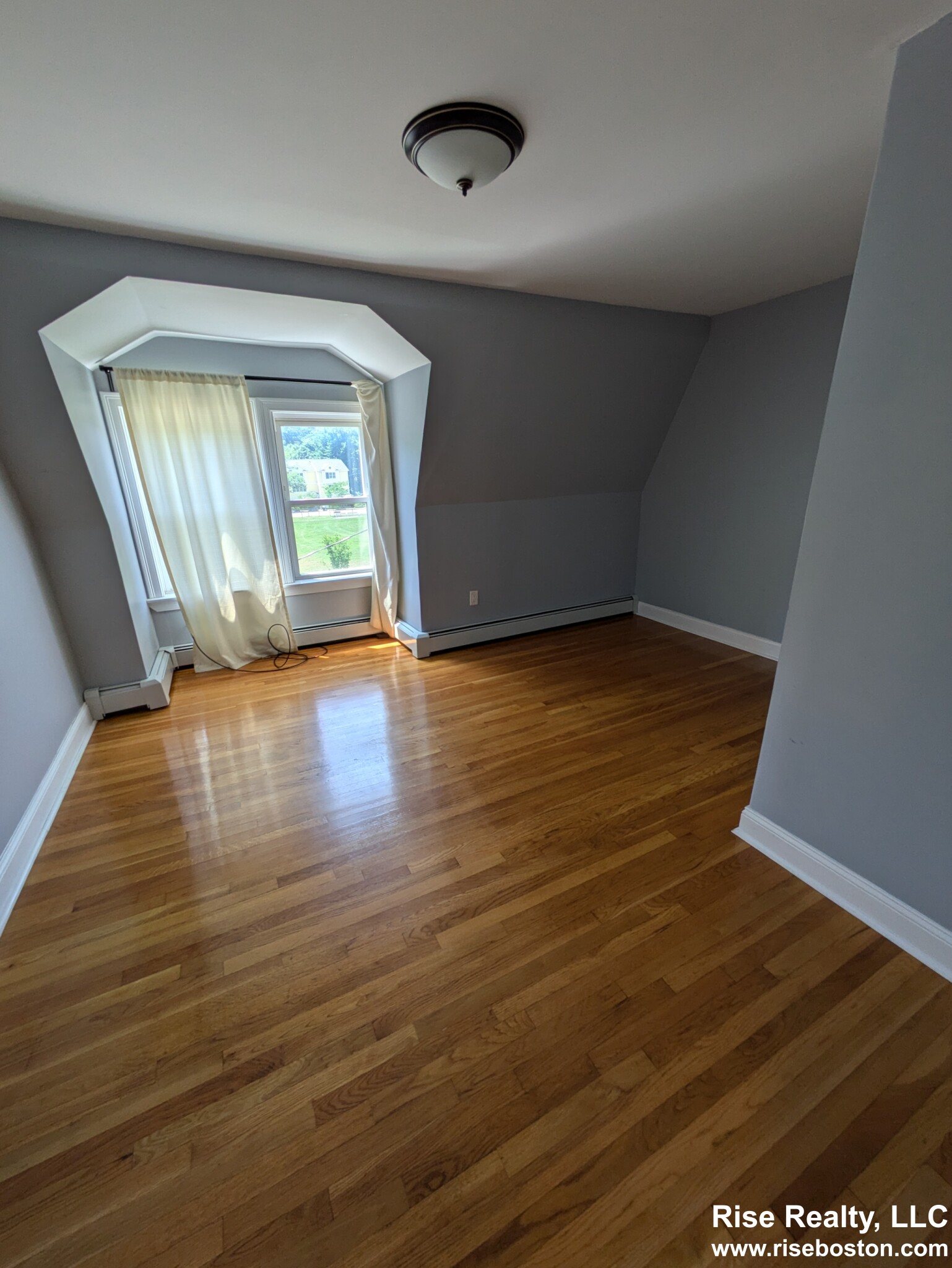 2 bed, 1 bath apartment for rent at 7 High Street Pl Unit 3, Brookline — photo 4 of 13