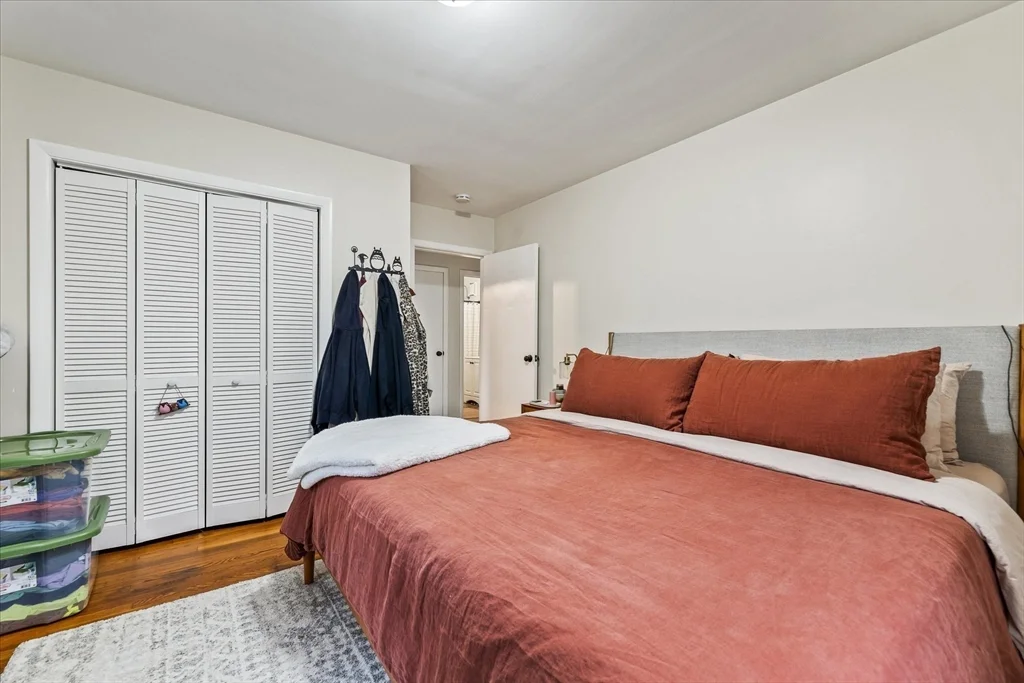 2 bed, 1 bath apartment for rent at 7 Holbrook Rd Unit 2, Oxford — photo 12 of 14