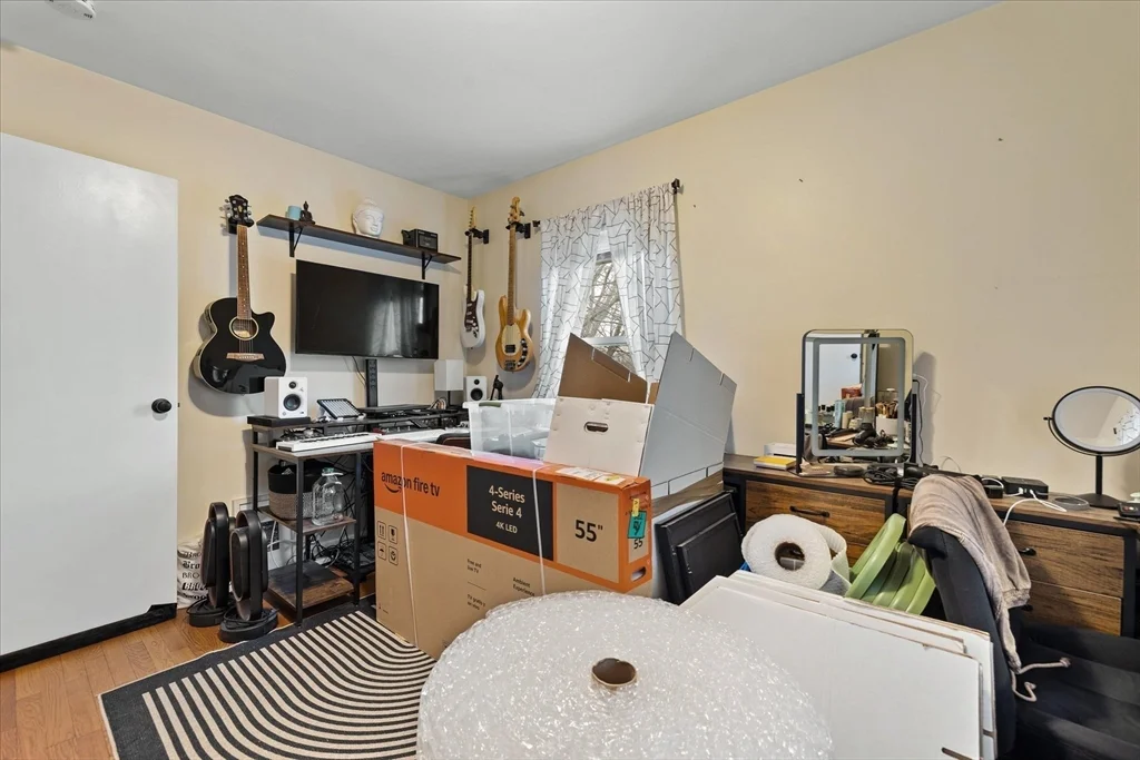 2 bed, 1 bath apartment for rent at 7 Holbrook Rd Unit 2, Oxford — photo 14 of 14
