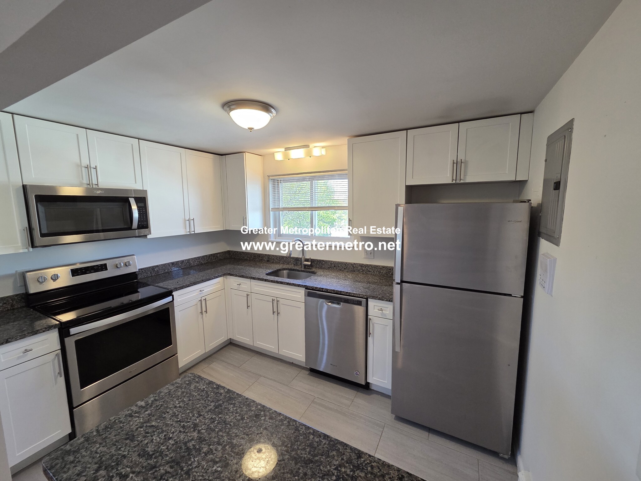 1 bed, 1 bath apartment for rent at 7 Holmes St Unit 3C, Quincy