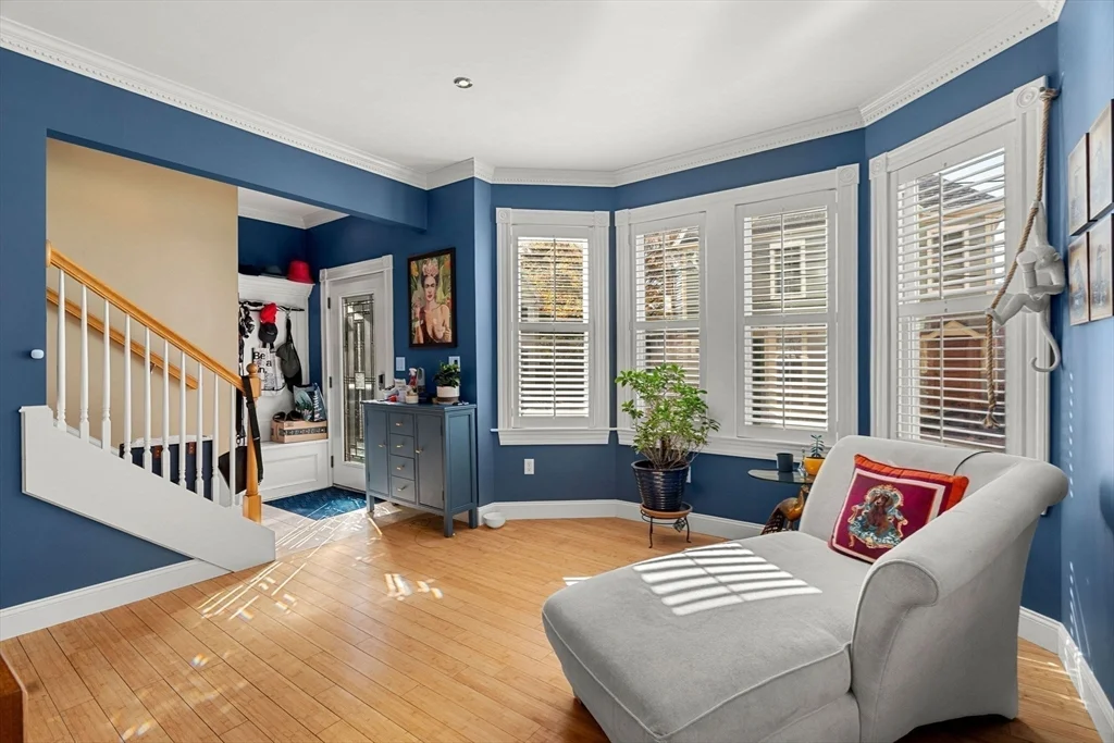 4 bed, 2 bath apartment for rent at 7 Horton St Unit 7, Newburyport — photo 6 of 23