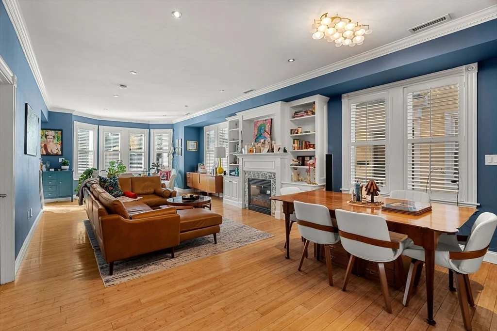 4 bed, 2 bath apartment for rent at 7 Horton St Unit 7, Newburyport — photo 10 of 23