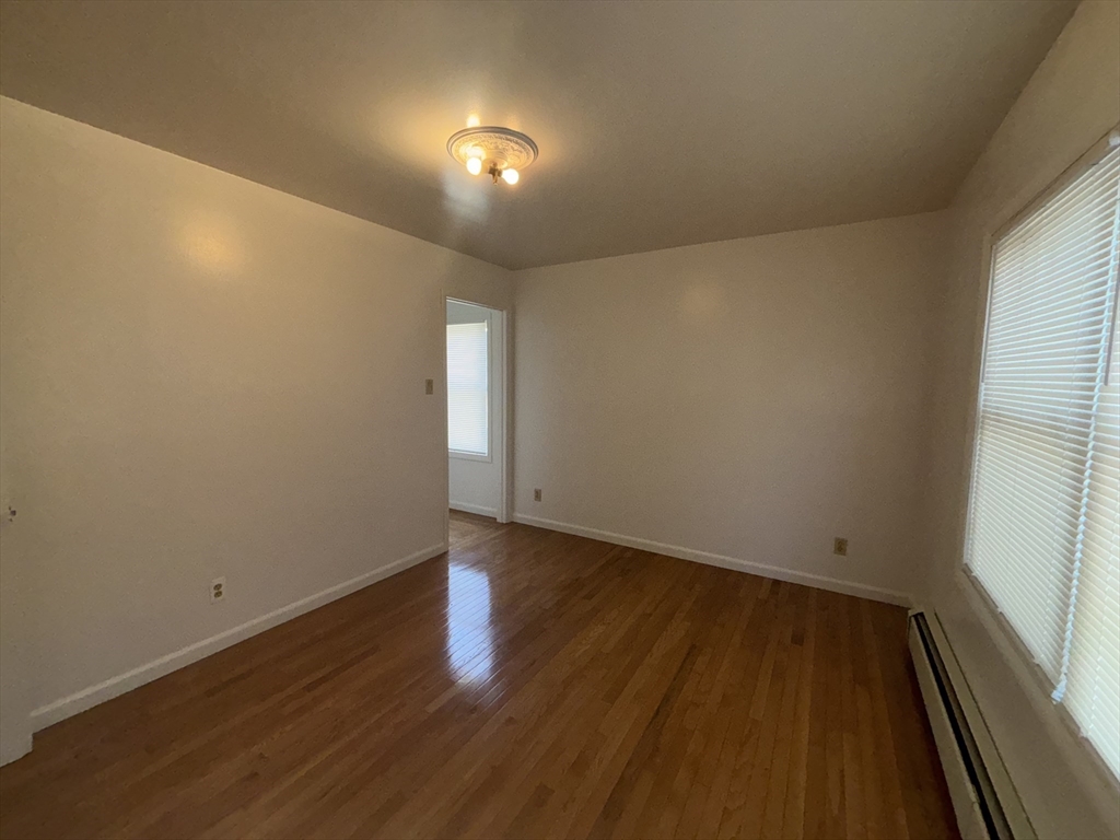 3 bed, 1 bath apartment for rent at 7 Howe Terr Unit 7, Dorchester — photo 14 of 26