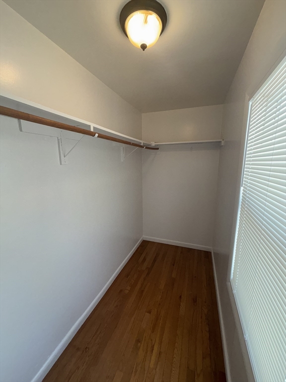 3 bed, 1 bath apartment for rent at 7 Howe Terr Unit 7, Dorchester — photo 15 of 26