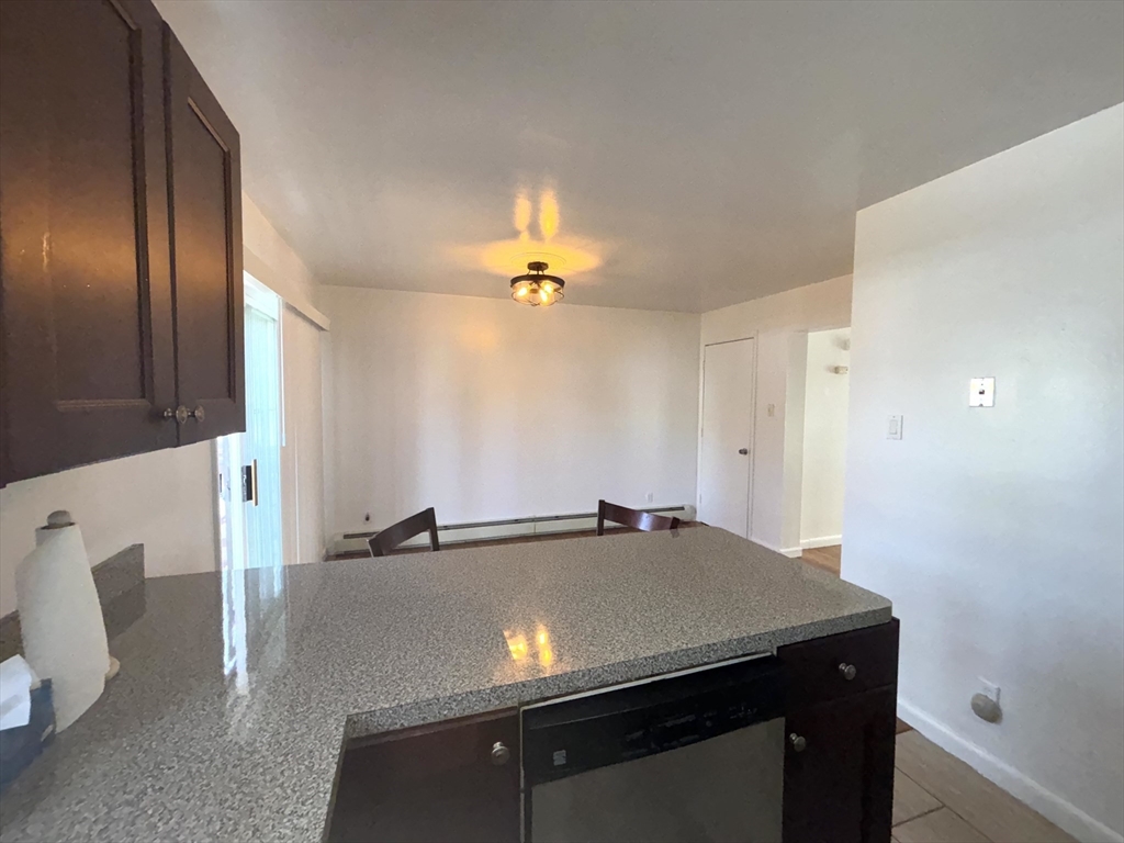 3 bed, 1 bath apartment for rent at 7 Howe Terr Unit 7, Dorchester — photo 4 of 26