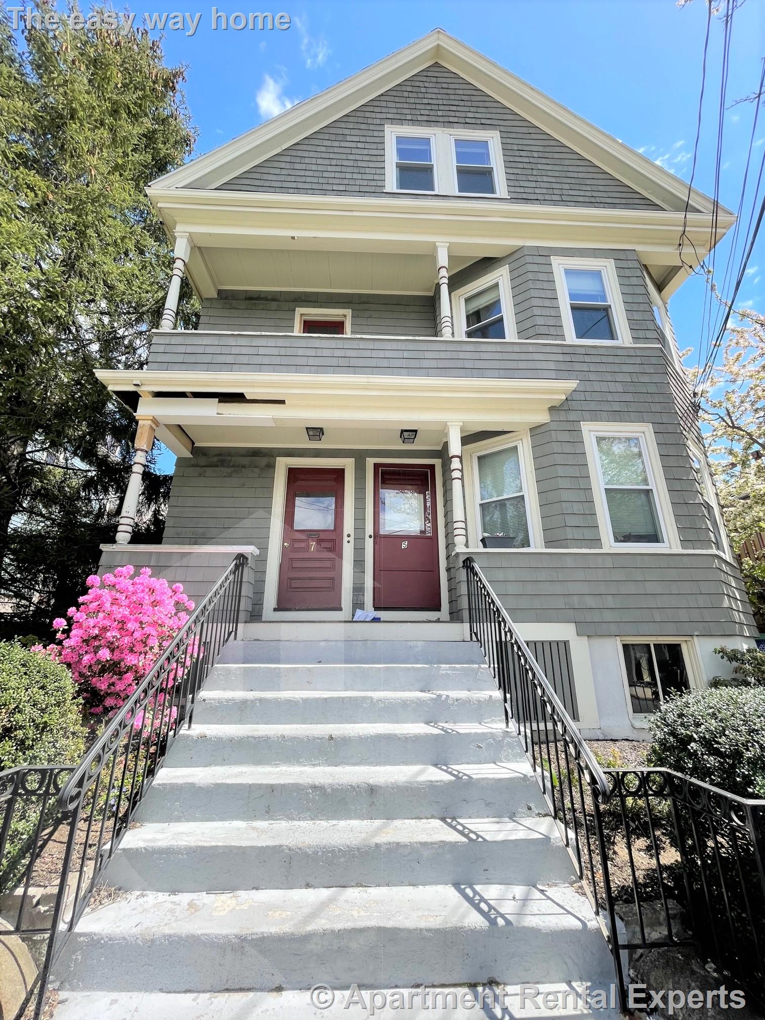 2 bed, 1 bath apartment for rent at 7 Ibbetson St Unit 2, Porter Square — photo 13 of 14