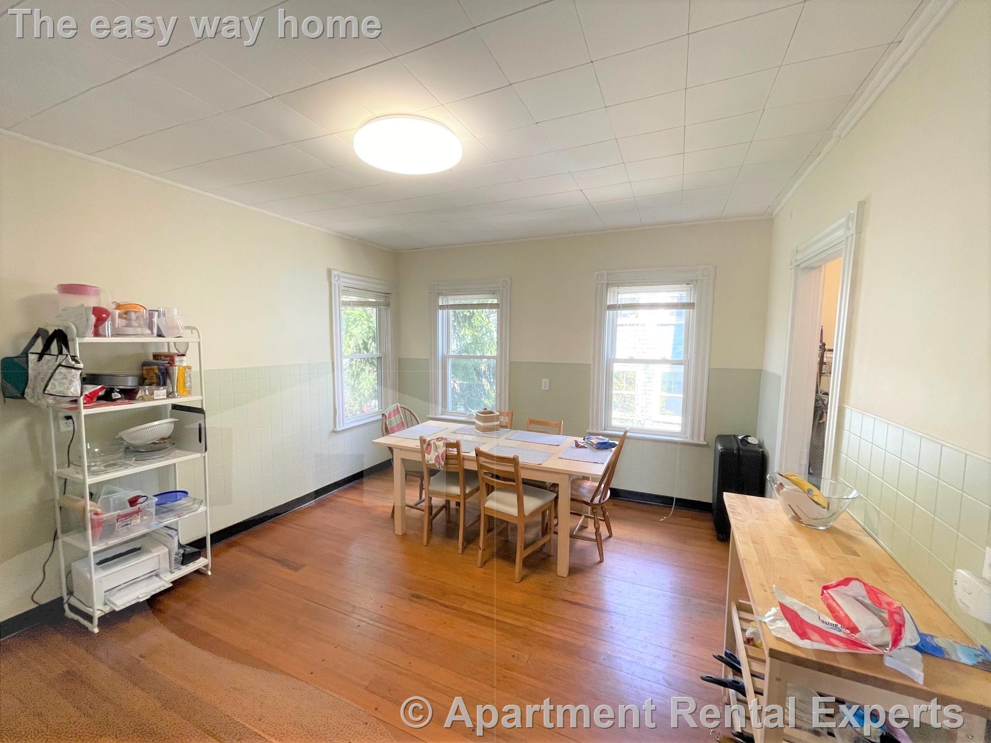 2 bed, 1 bath apartment for rent at 7 Ibbetson St Unit 2, Porter Square — photo 5 of 14