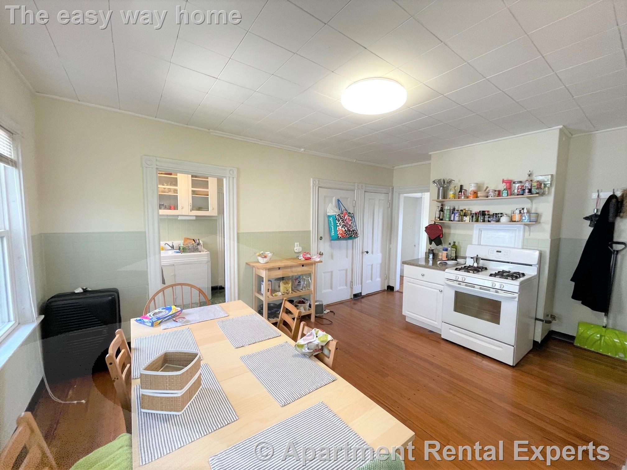 2 bed, 1 bath apartment for rent at 7 Ibbetson St Unit 2, Porter Square — photo 4 of 14
