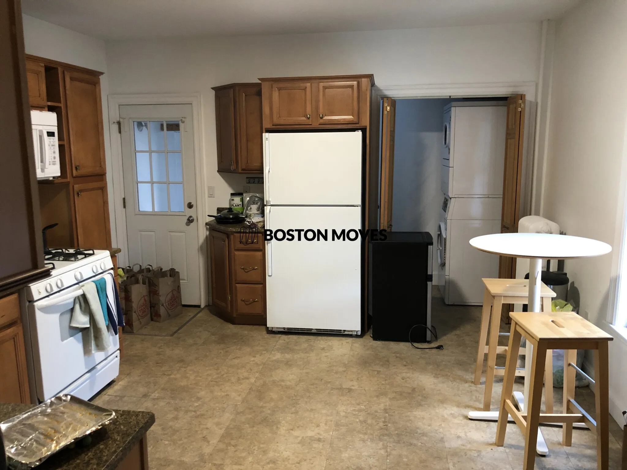 5 bed, 2 bath apartment for rent at 7 Imrie Rd Unit 7, Brighton — photo 7 of 9