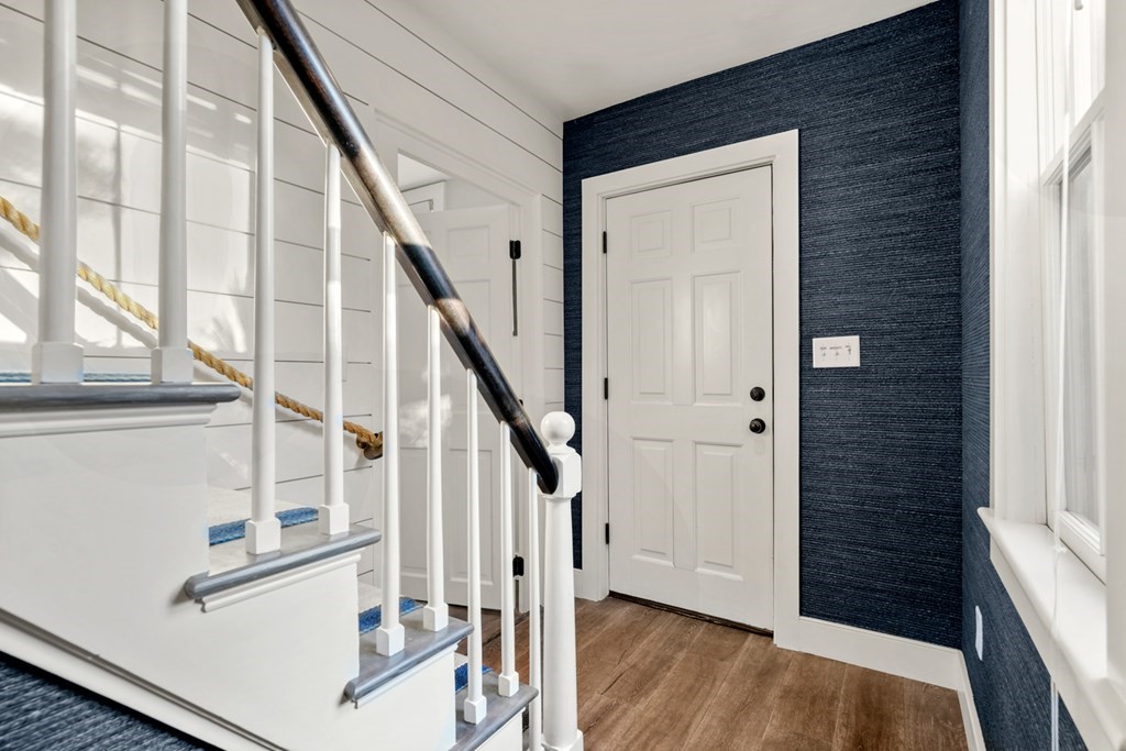 4 bed, 1 bath apartment for rent at 7 Independent Way Unit 0, Nantucket (vil) — photo 12 of 25