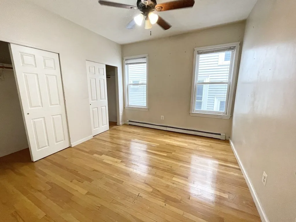 4 bed, 1 bath apartment for rent at 7 Iroquois St Unit 2, Mission Hill — photo 6 of 15