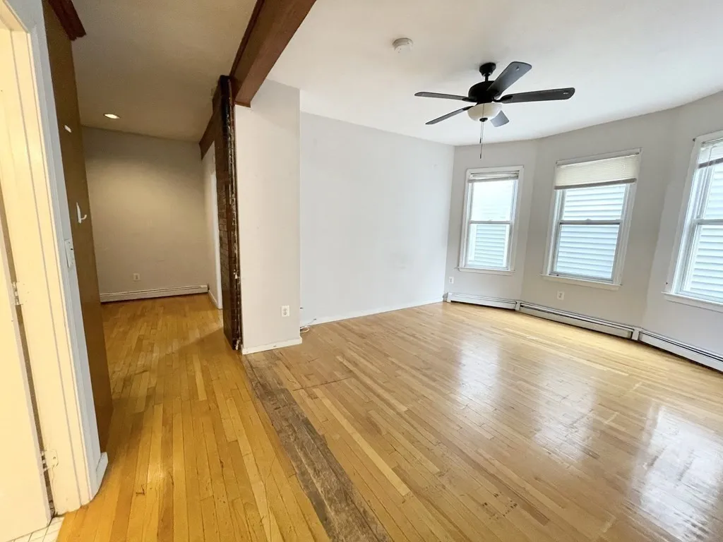 4 bed, 1 bath apartment for rent at 7 Iroquois St Unit 2, Mission Hill — photo 4 of 15