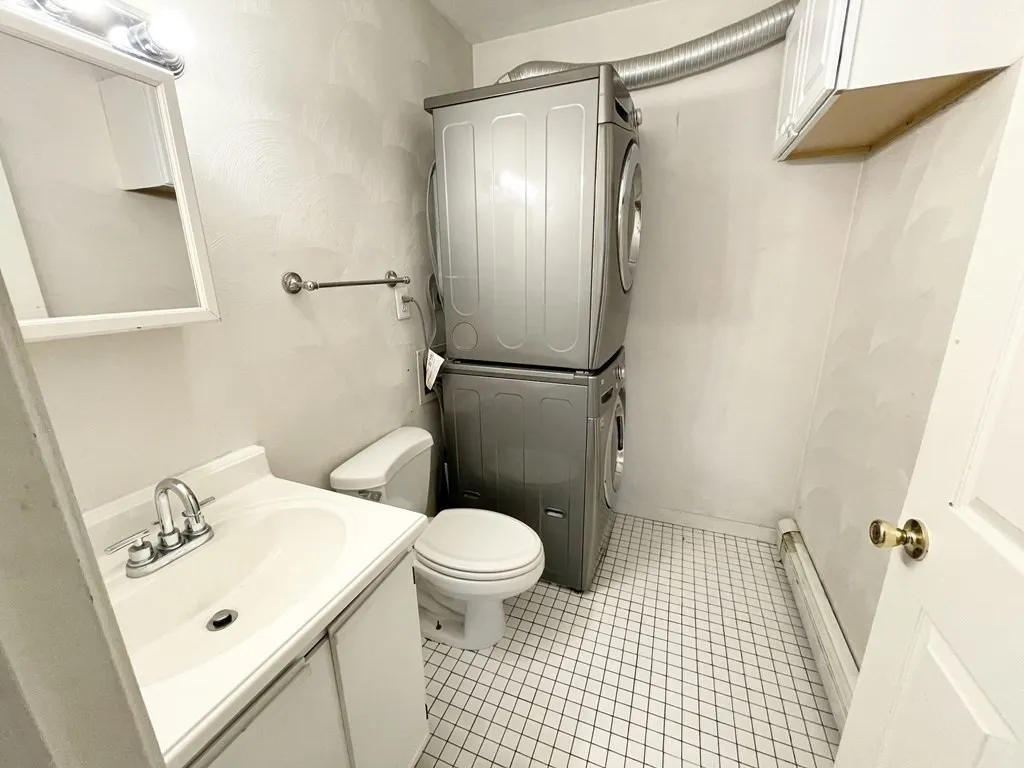 4 bed, 1 bath apartment for rent at 7 Iroquois St Unit 2, Mission Hill — photo 11 of 15