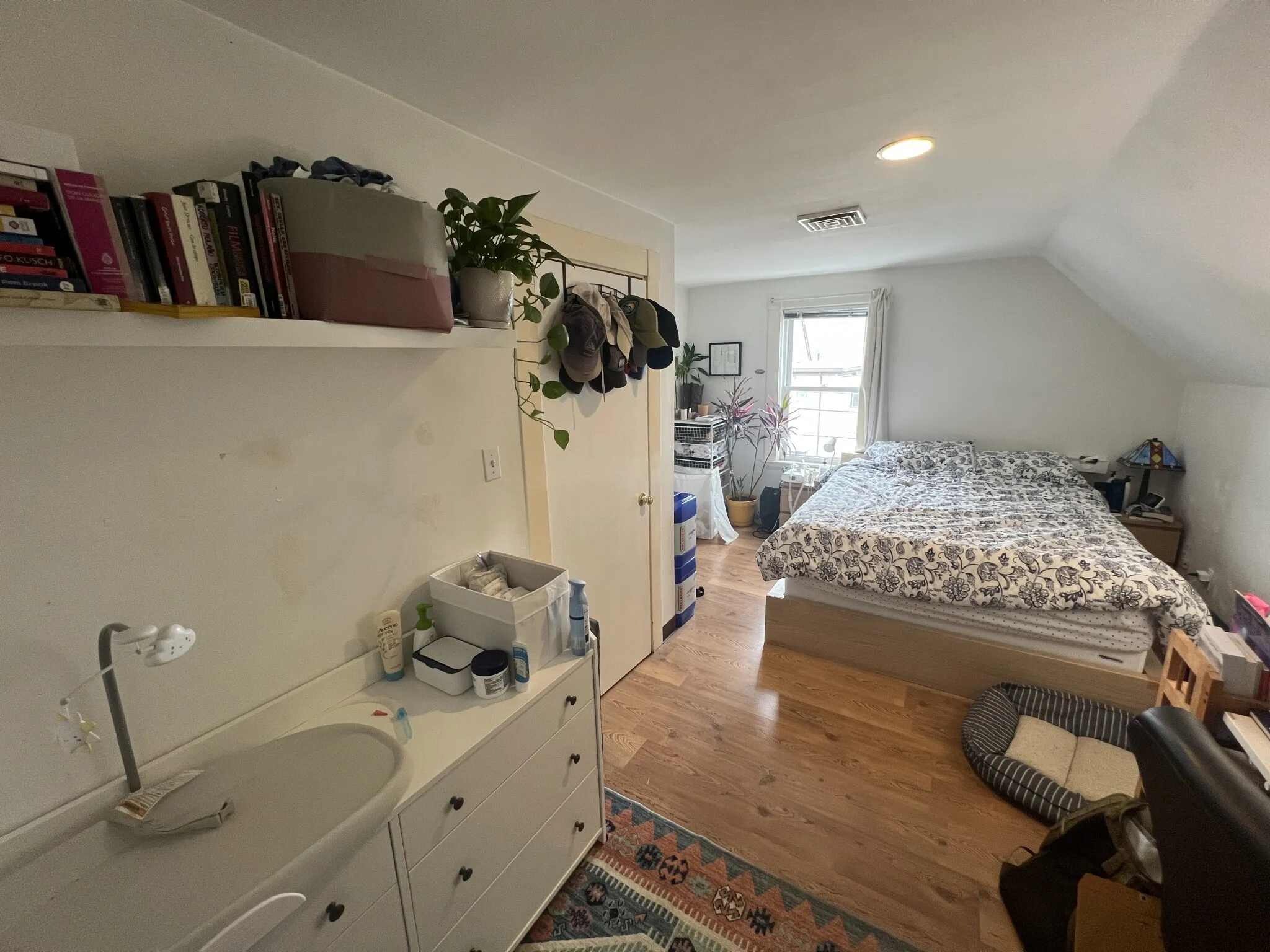 1 bed, 1 bath apartment for rent at 7 Jay St Unit 3, Davis Square