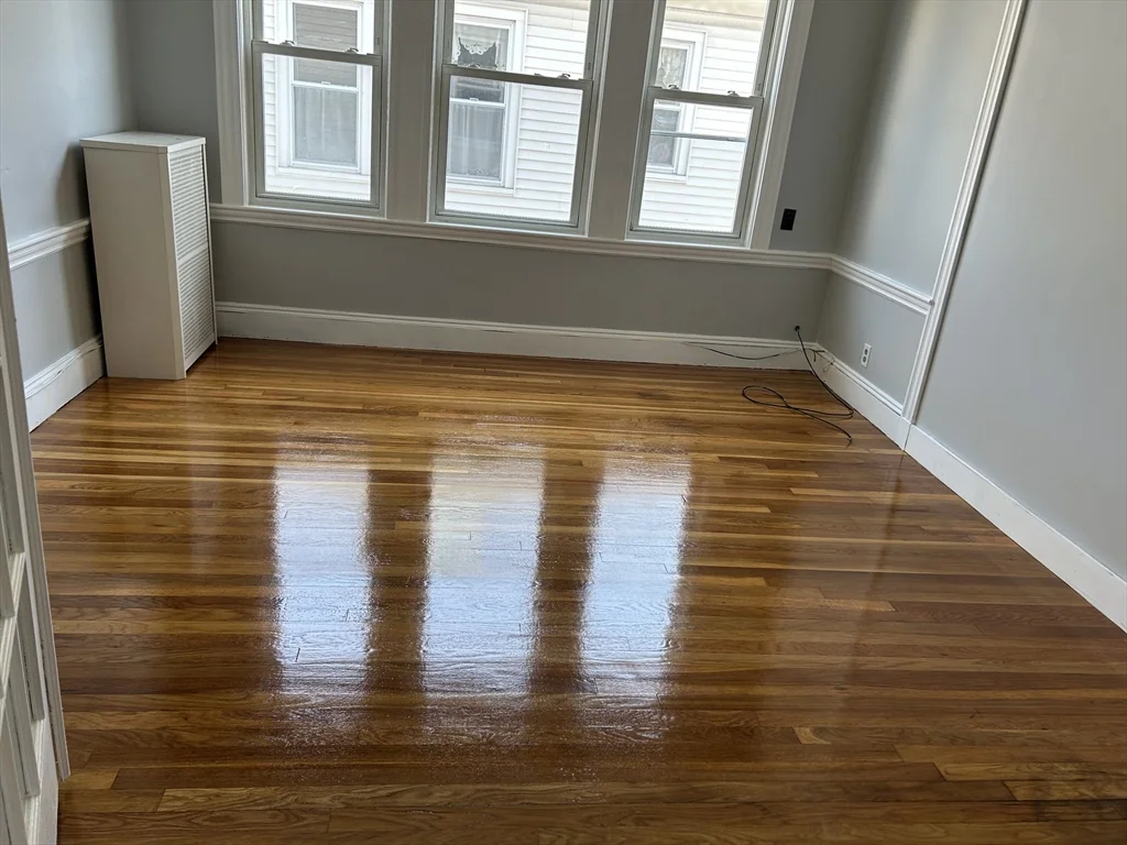 3 bed, 1 bath apartment for rent at 7 Judson St Unit 2, Malden — photo 4 of 8
