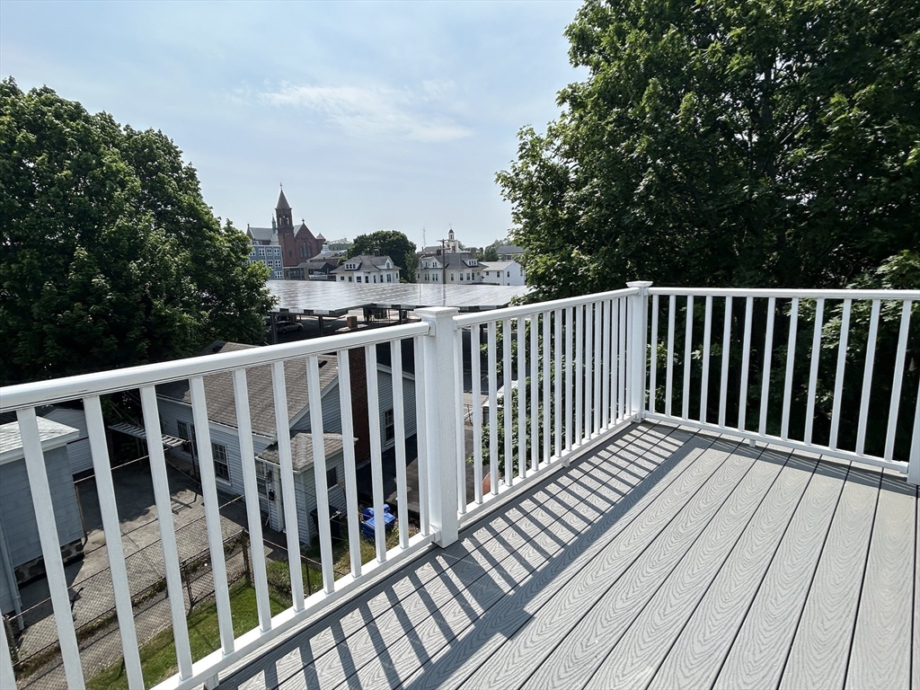3 bed, 1 bath apartment for rent at 7 Judson Unit 3, Beverly — photo 2 of 10