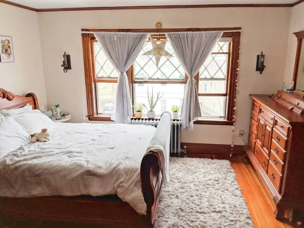 5 bed, 2 bath apartment for rent at 7 Justin Rd Unit 1, Brighton — photo 10 of 15